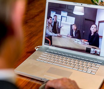 Emily_Morgan's tweet image. A factor in #teamconnectivity is visibility. Read the latest blog post on how FaceTime creates necessary face time. hubs.ly/H04KQsW0