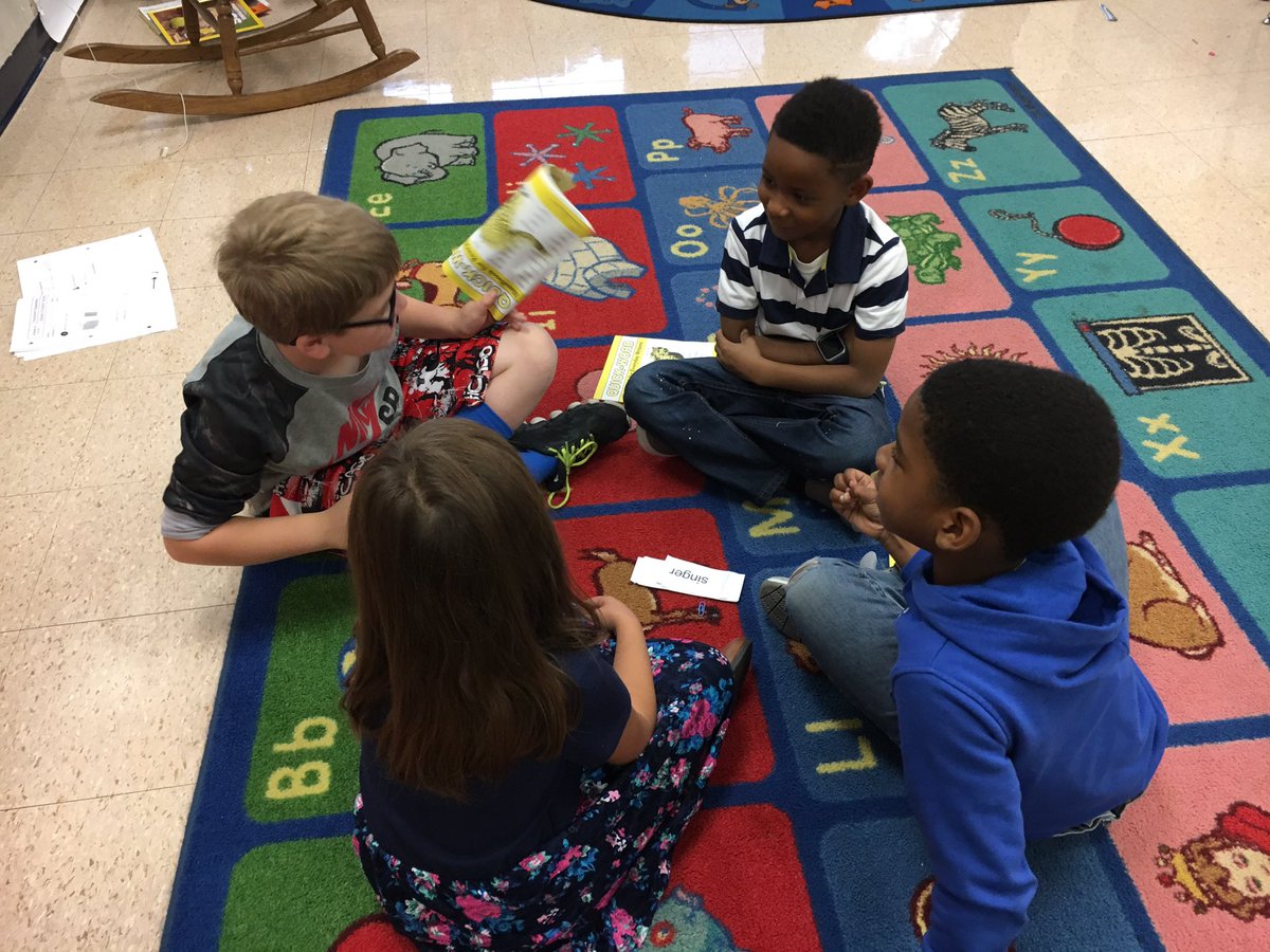 MattsonClass's tweet photo. Round robin proper nouns! #weare44 #madison44 https://t.co/G77PFFoTa0
