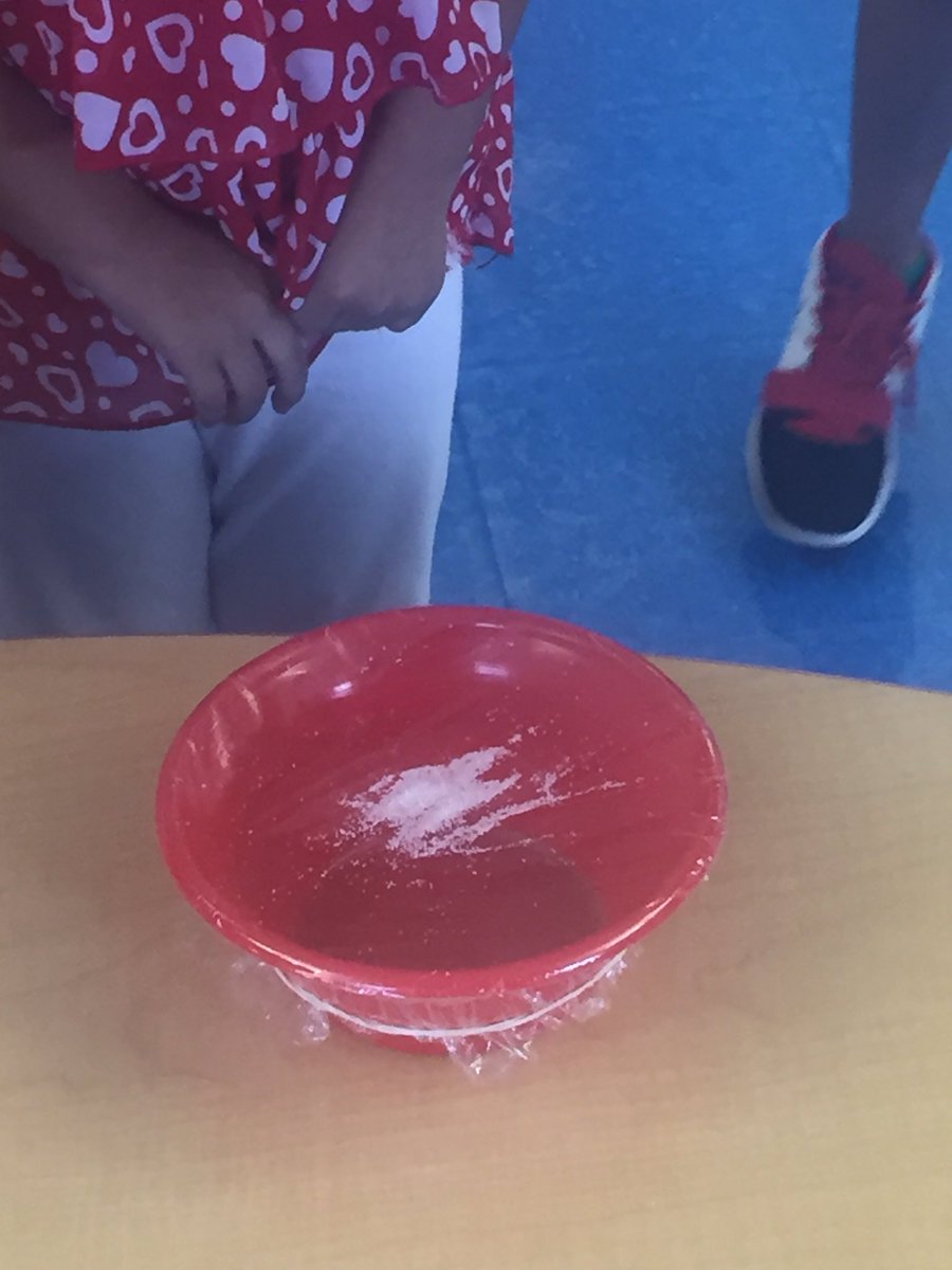 noradgreen's tweet photo. Mrs. Green's class learning how sound waves travel and make things move! #nextgensciencestandards @JToddings https://t.co/d8UMSFGet2