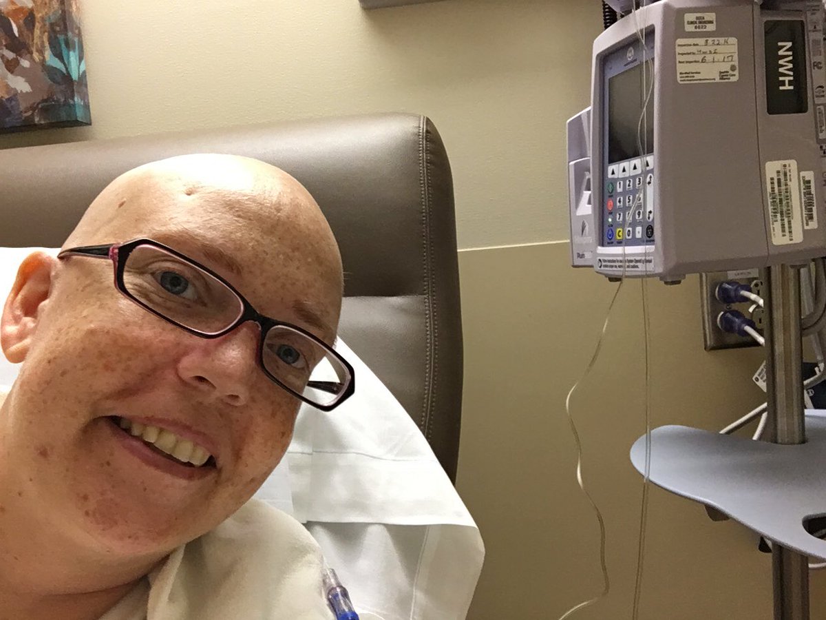 CultPerfectMoms's tweet photo. Cycle 3 begins! #chemowithBeth https://t.co/P6HVIEw5fD