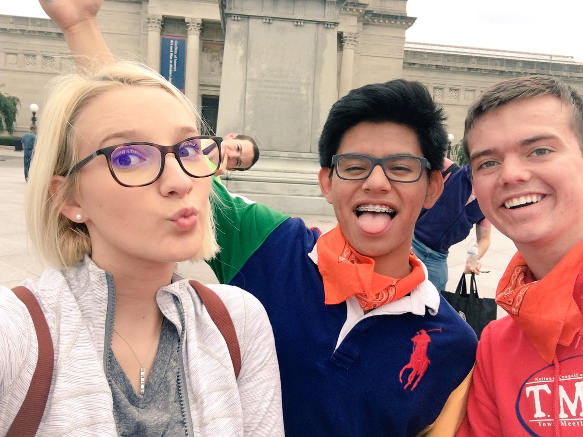 juan_czp's tweet photo. Honestly thankful for meeting every single one of you guys. It's an experience I will never forget. 👣 #TMOT https://t.co/ch6wlG8xIn