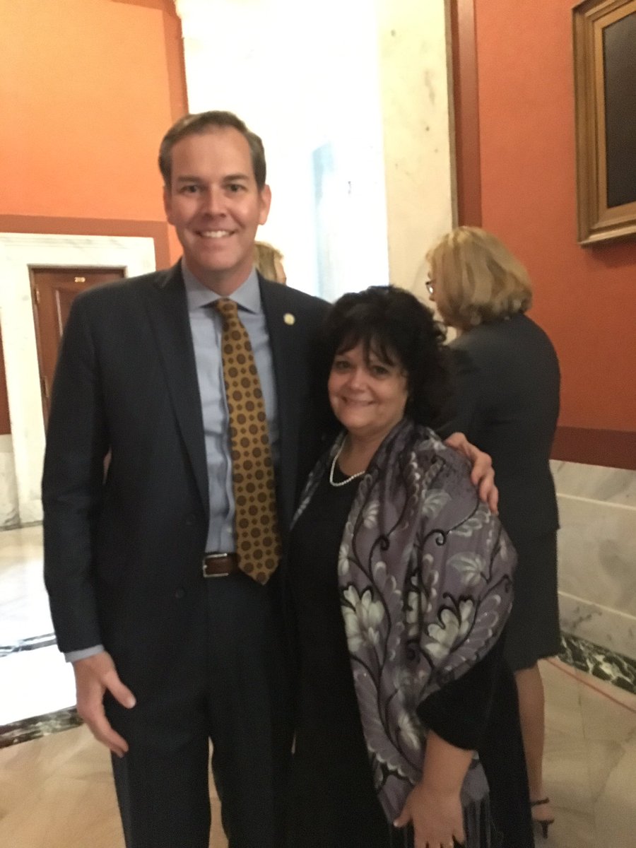 Lisa Riggs (@LisaRiggs68) | Twitter