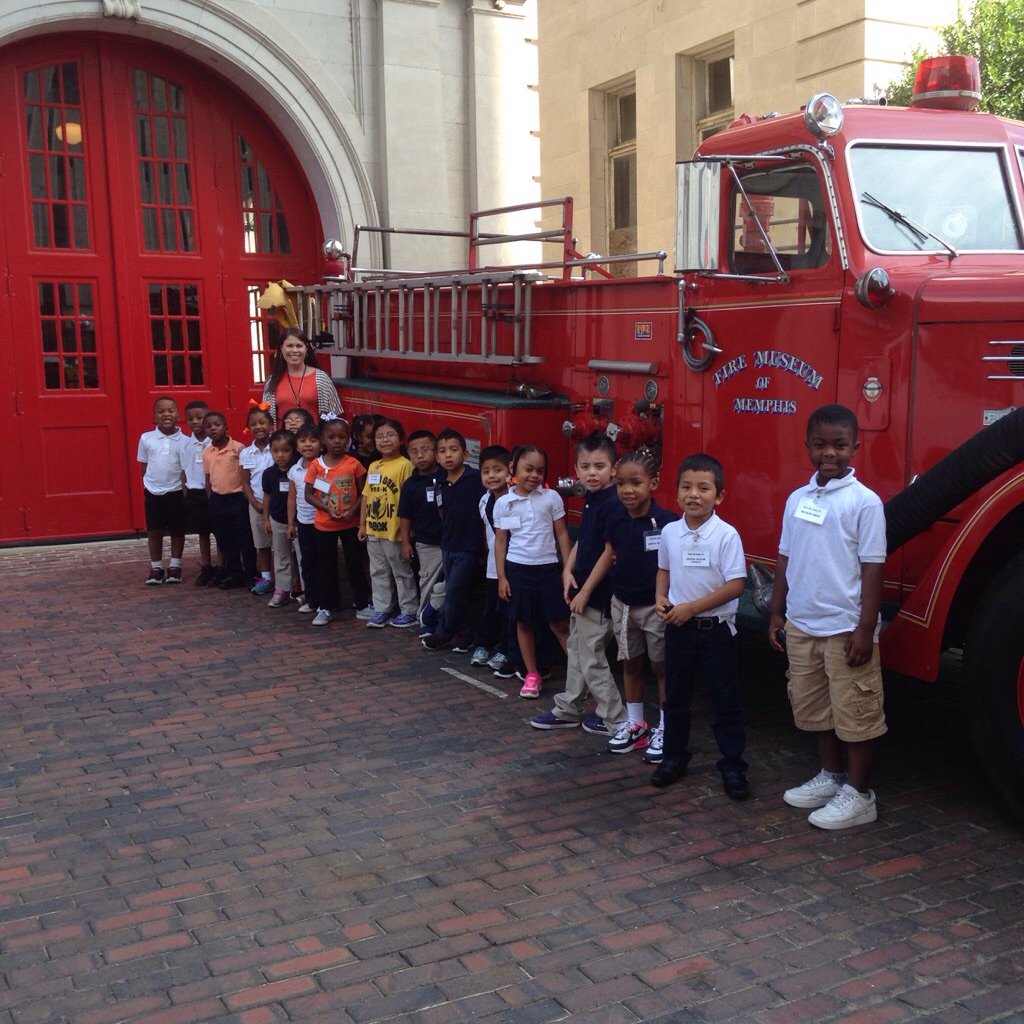 kdhammontree's tweet photo. Willow Oaks kindergarten students had a great field trip to the Fire Museum of Memphis today!  @Willow_OaksES https://t.co/6msxKIMRAN