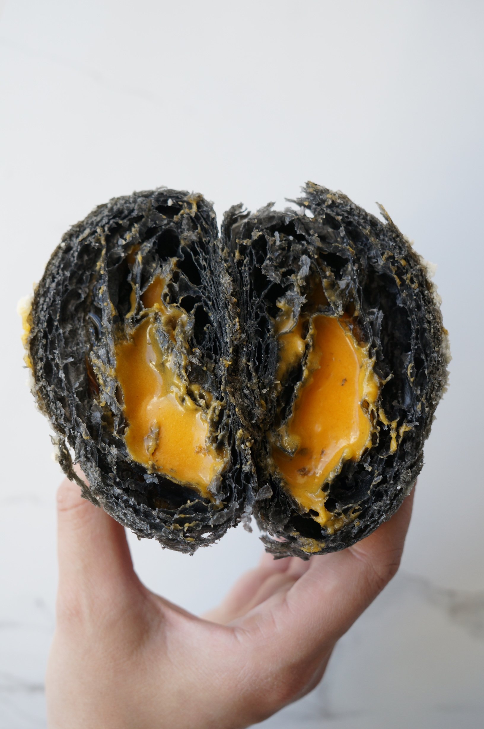 Egg charcoal top