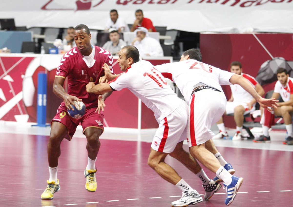 EljaishSC's tweet photo. End of #match

#Eljaish Defeates @alarabi_club 32/31 at #QHA #league https://t.co/GJWNRKAEdx
