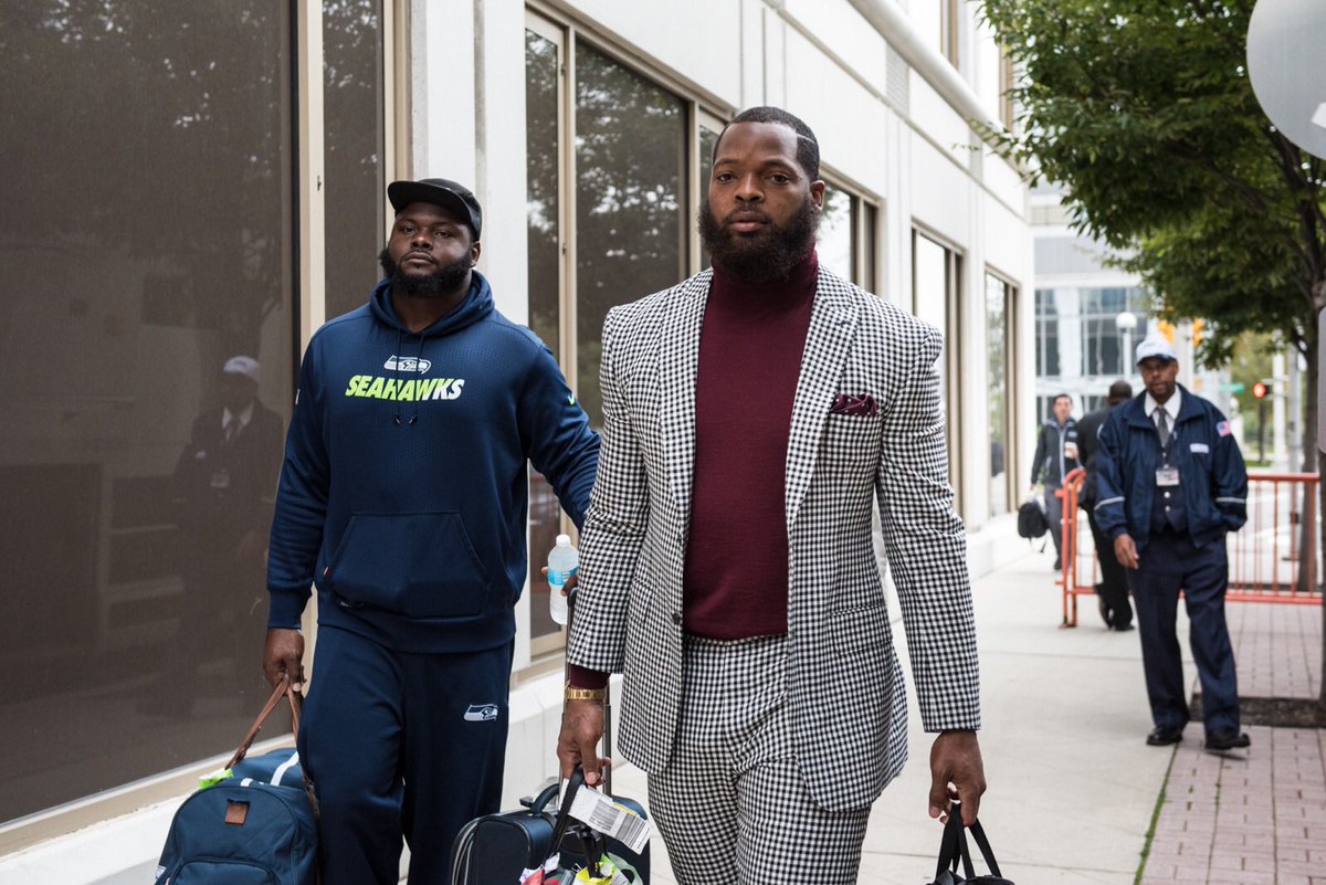 mosesbread72's tweet image. Black sean connery