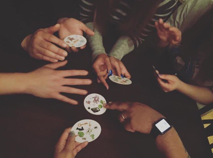 Spotit_Dobble's tweet photo. If you're not ready to lose friends over a game, you're not playing hard enough LOL #WednesdayWisdom #Dobble #Spotit https://t.co/TW4fkNJtK9