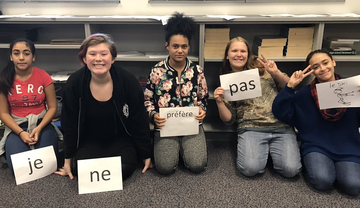 Laura Summers tweet media