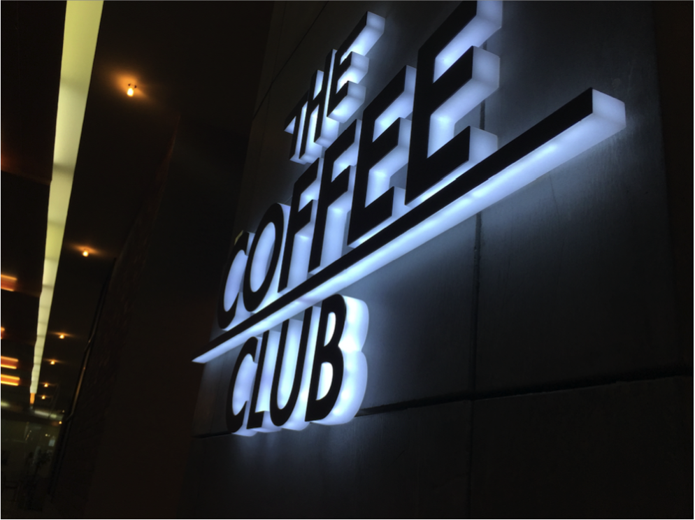 TheCoffeeClubME's tweet photo. Shine bright light a diamond? Shine bright like The Coffee Club more like! #TheCoffeeClubMe https://t.co/mABNG22UMk