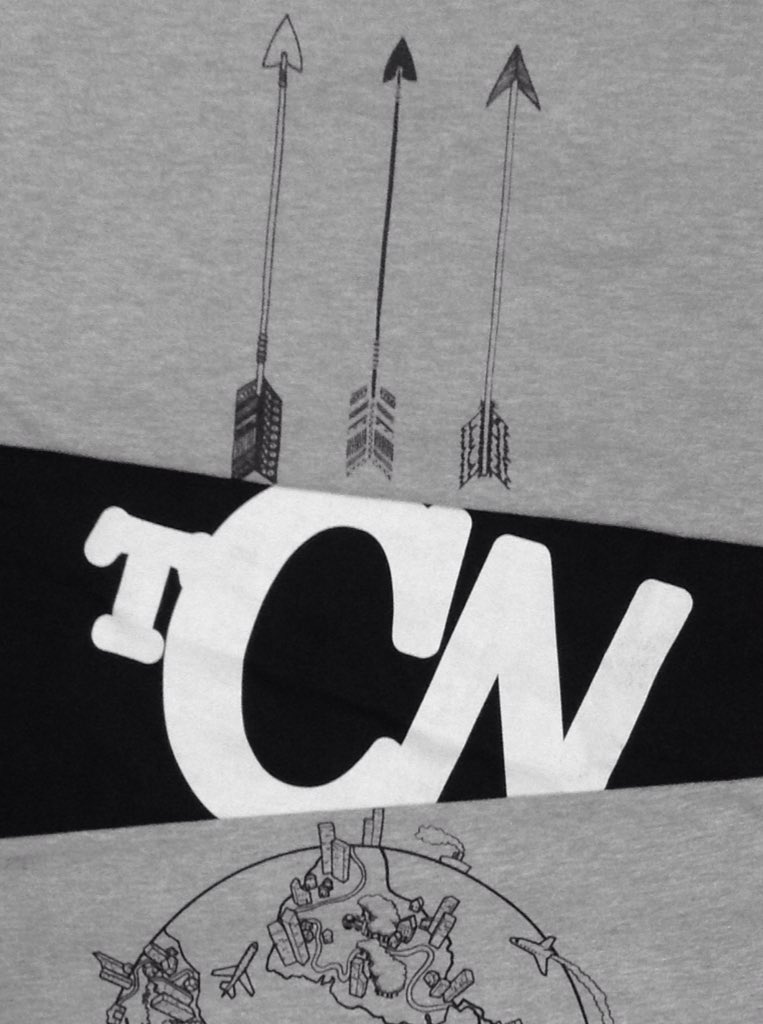 theclothingnet's tweet photo. Close up and personal.. #TCN https://t.co/EaLdc6fgnE