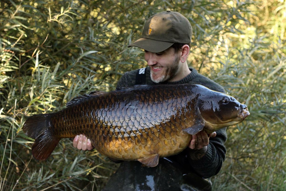 StickyOfficial's tweet photo. Jason Edmunds kicked his autumn campaign off in style, landing the one he dearly wanted in just 6 nights. #Manilla https://t.co/CY0ePhcw29
