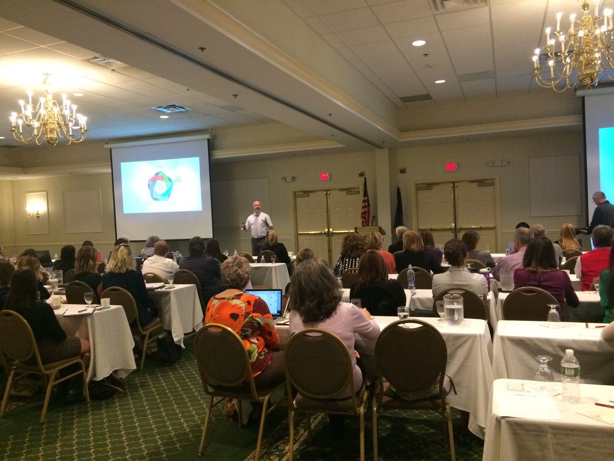 mannixmarketing's tweet photo. Sean Magee of @designtramp talking your all-important #Brand at #m2con #digitalmarketing conference in @lakegeorge https://t.co/KhTnST4AGG