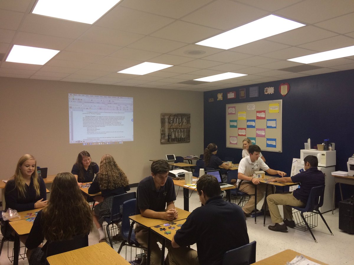GDFMFB's tweet photo. Great work today by #HCLeadership2016 students @heliascatholic working on communication #PuzzleActivity @alattner @ChampMindsets https://t.co/3kJ3ocAk3t