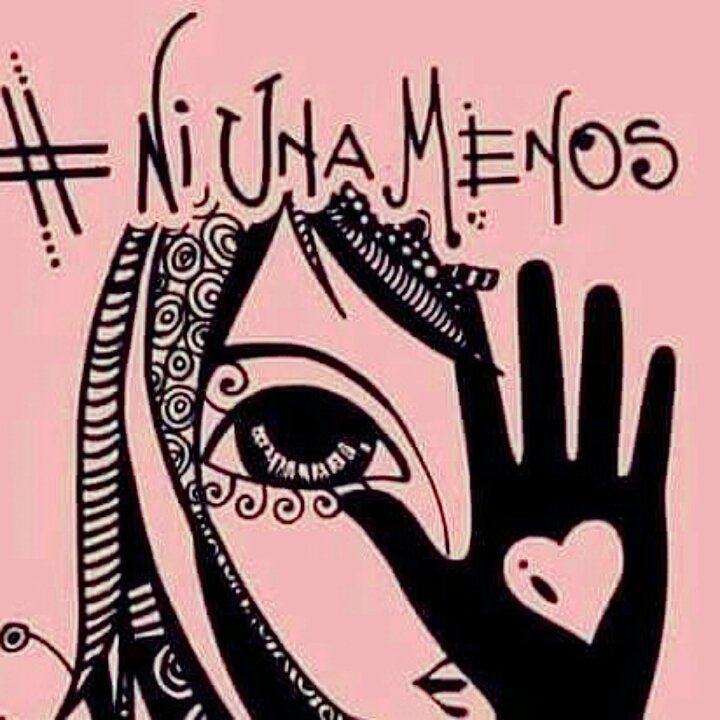 GiselaSolfa's tweet photo. #NiUnaMenos #VivasNosQueremos https://t.co/MVQ3le2rzu