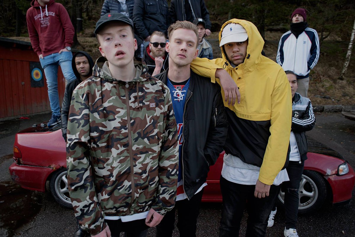 rubatono's tweet photo. - Stilen er alltid på 71!

Dårlig Vane er ute med debut-EP! Sjekk den ut her og les vår prat med gutta her: https://t.co/iGZbyhBzGn https://t.co/062zJDtDXZ