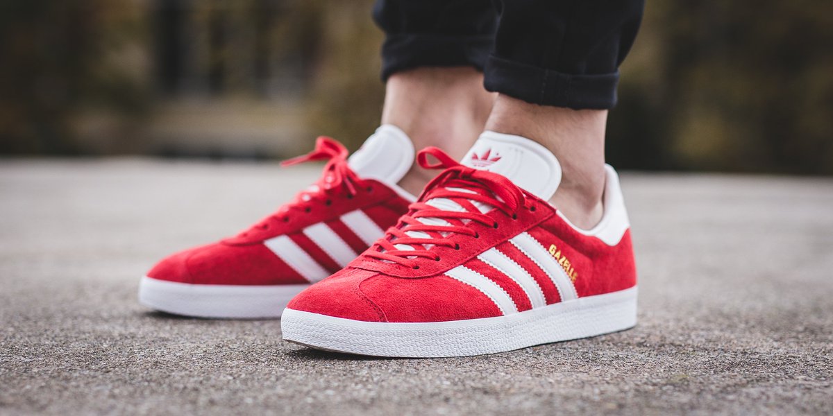 precio salchicha cruzar Titolo on Twitter: "#Restock Adidas Gazelle - Power Red/White/Gold Metallic  shop here ▶︎ https://t.co/87hgAlVxjj #gazelle https://t.co/sdZLm4SWz0" /  Twitter