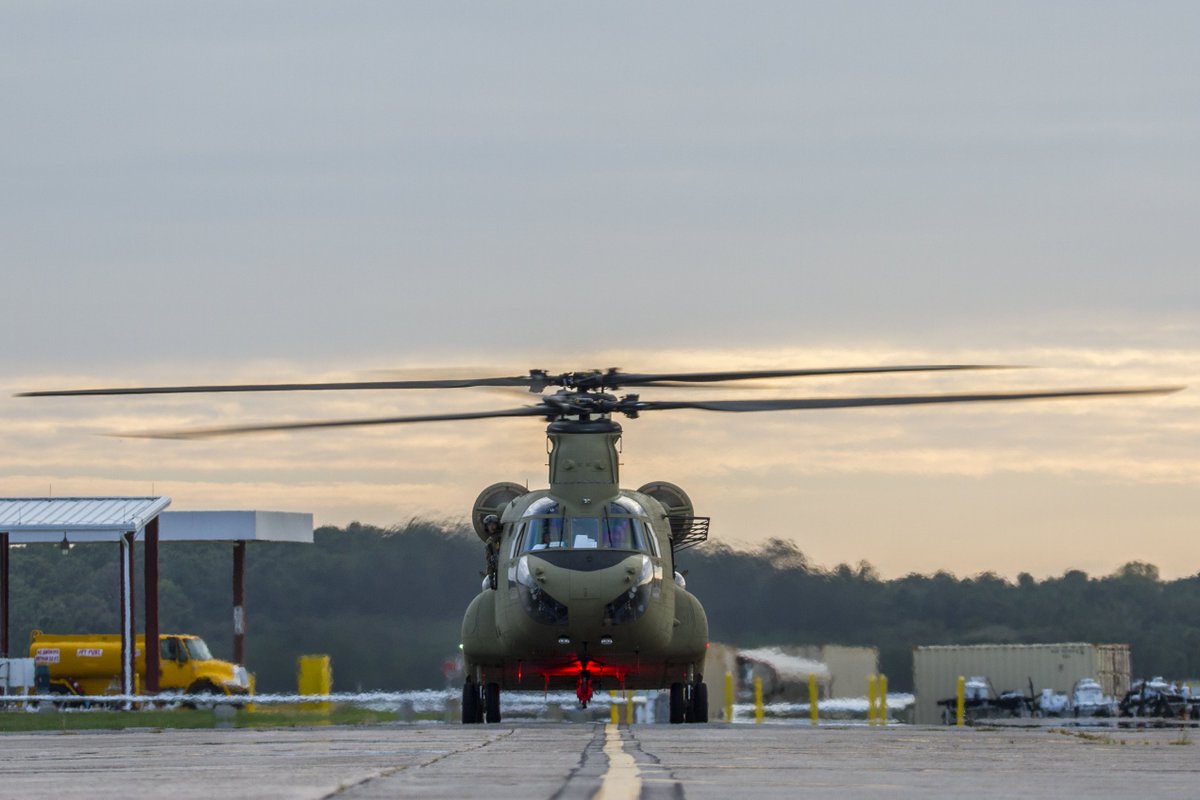 3rdCAB's tweet image. 50 troops or 24,000 pounds of what ever, when ever. @3rdCAB the wings of the Marne Division. @3rd_Infantry @FORSCOM #USArmy @Army_Aviation