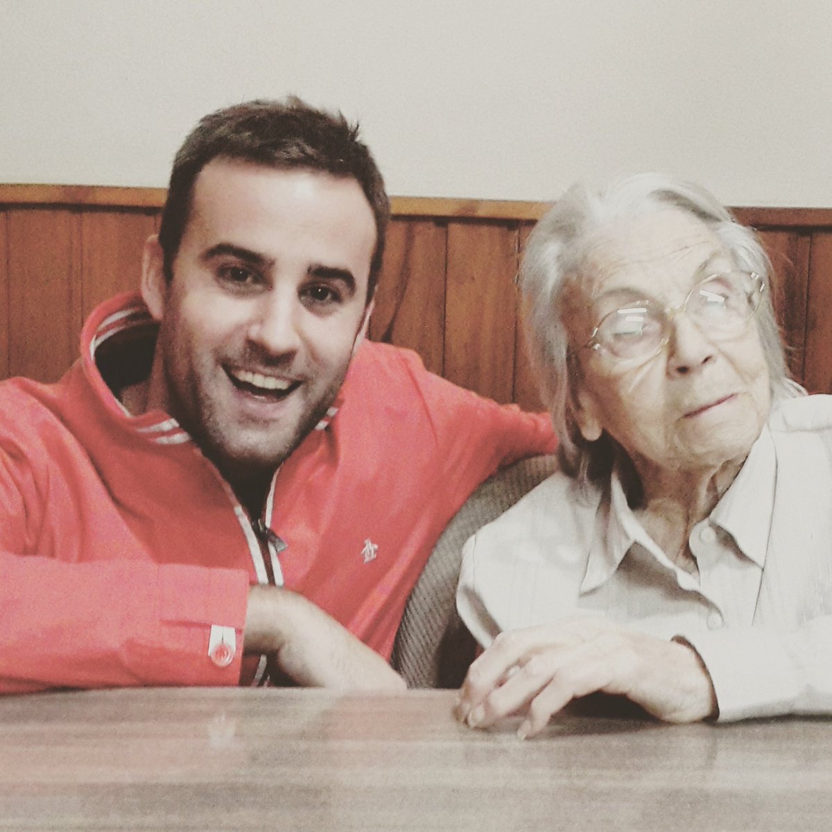 MarcosGardella's tweet photo. Ella es una mezcla de risas, historias maravillosas y amor.
Feliz cumple Lucy !!! ❤❤❤
#abuela  #cumple https://t.co/zetn27Wspg