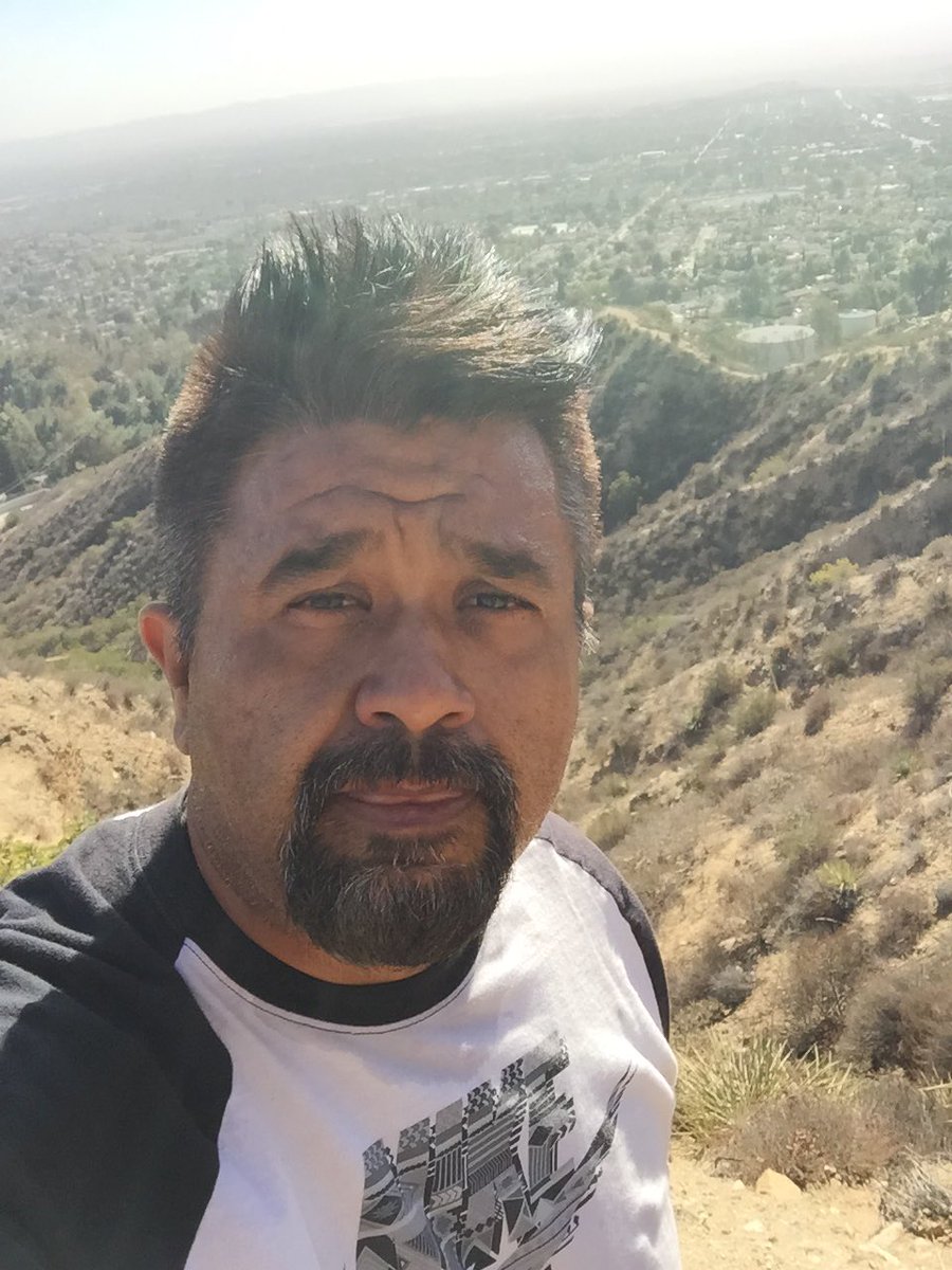 DISFIT4JnG's tweet photo. Wednesday Workout on BMFH. Training for @RunDisney Super Heroes 1/2 & SCV 1/2 #RunDisney #RunnersLane #SCVHalf #SuperHeroesHalf https://t.co/r89SaaKkK2
