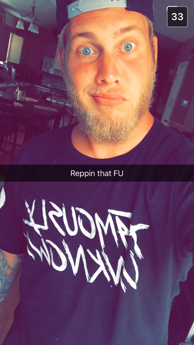 Fmouslyunknown's tweet photo. #supportthefumovement #famouslyunknown #fu #fuclothing https://t.co/ErJNDWKBTi