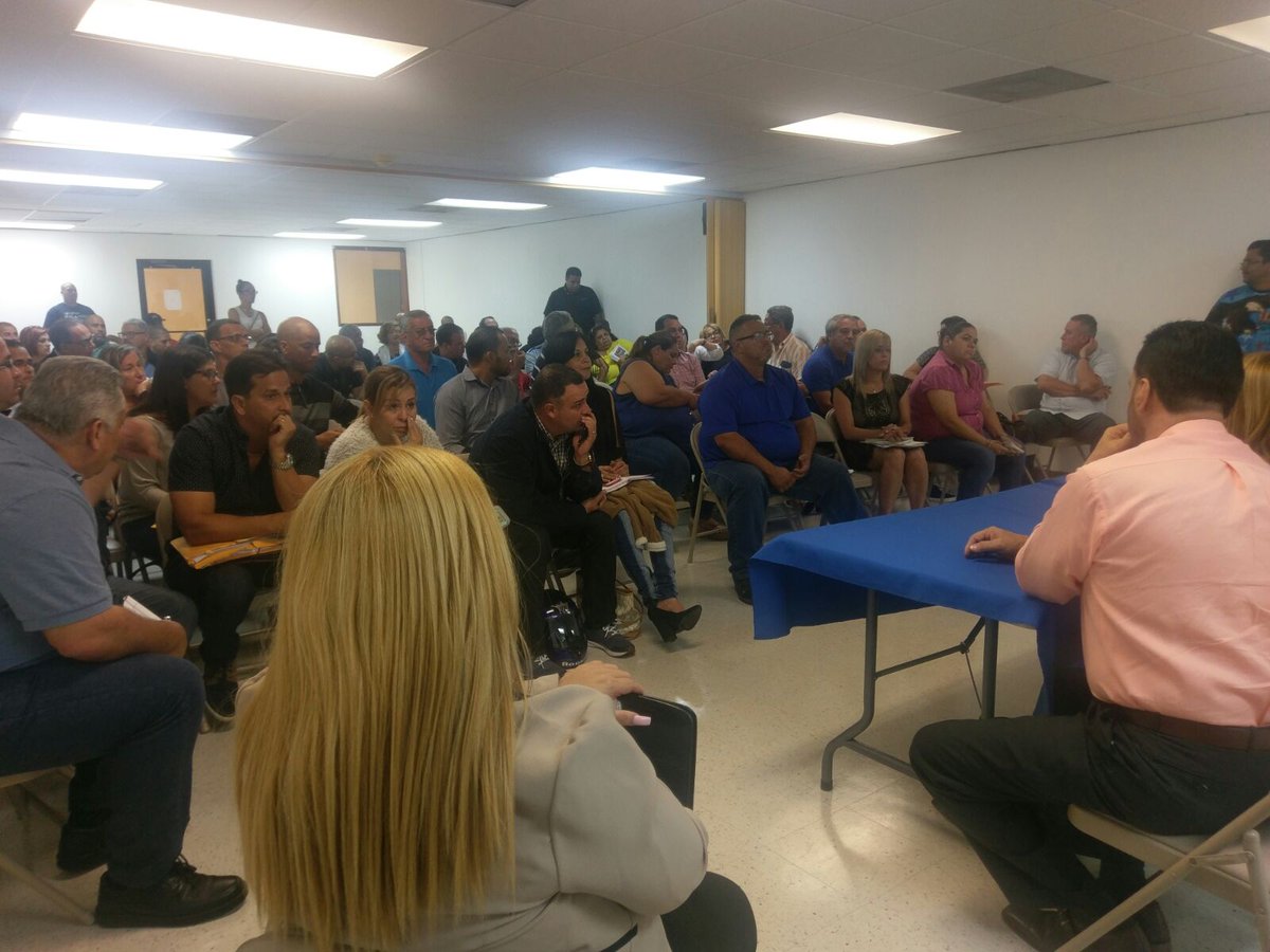 ServidoresInfo's tweet photo. @JMrodriguezrosa en Reunión de GOTV en la Sede del @pnp_pr discutiendo estratégias de trabajo de cara a las próximas elecciones #ALeydeNa' https://t.co/hHMj4jq3w1