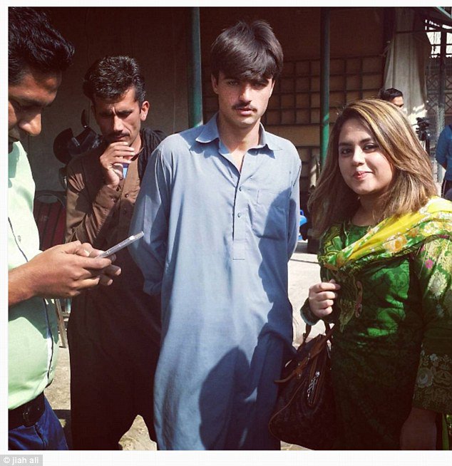 DailyMail's tweet photo. Drinks vendor becomes a model after photos of him working in a Pakistan market go viral https://t.co/GQe0FzFp4P https://t.co/oFhIS5Uly8