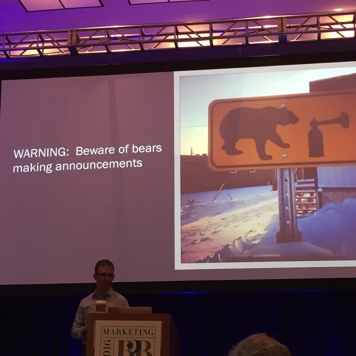 ASJEdwards's tweet photo. Got some great tips from the #comedymaster @timwasher I'll have to practice till I'm funny 🤓 Is recycling ready for funny? #MPB2B2016 https://t.co/mPZ6Cf5Yo6