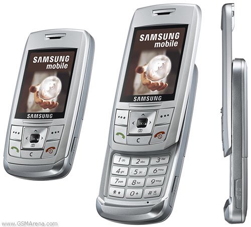 KweziDano's tweet photo. RT if you once owned a Samsung e250 https://t.co/dJfe5YVmkO