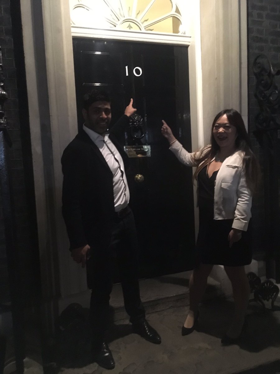 lindasfjones's tweet image. .@zakpatel7 @TalkDirectLeeds taking @O2UKThinkBig @NSPCC #O2SmallTalks to @Number10gov #london @MarkEvansO2 @bendowdo2com @RonanDunneVZW