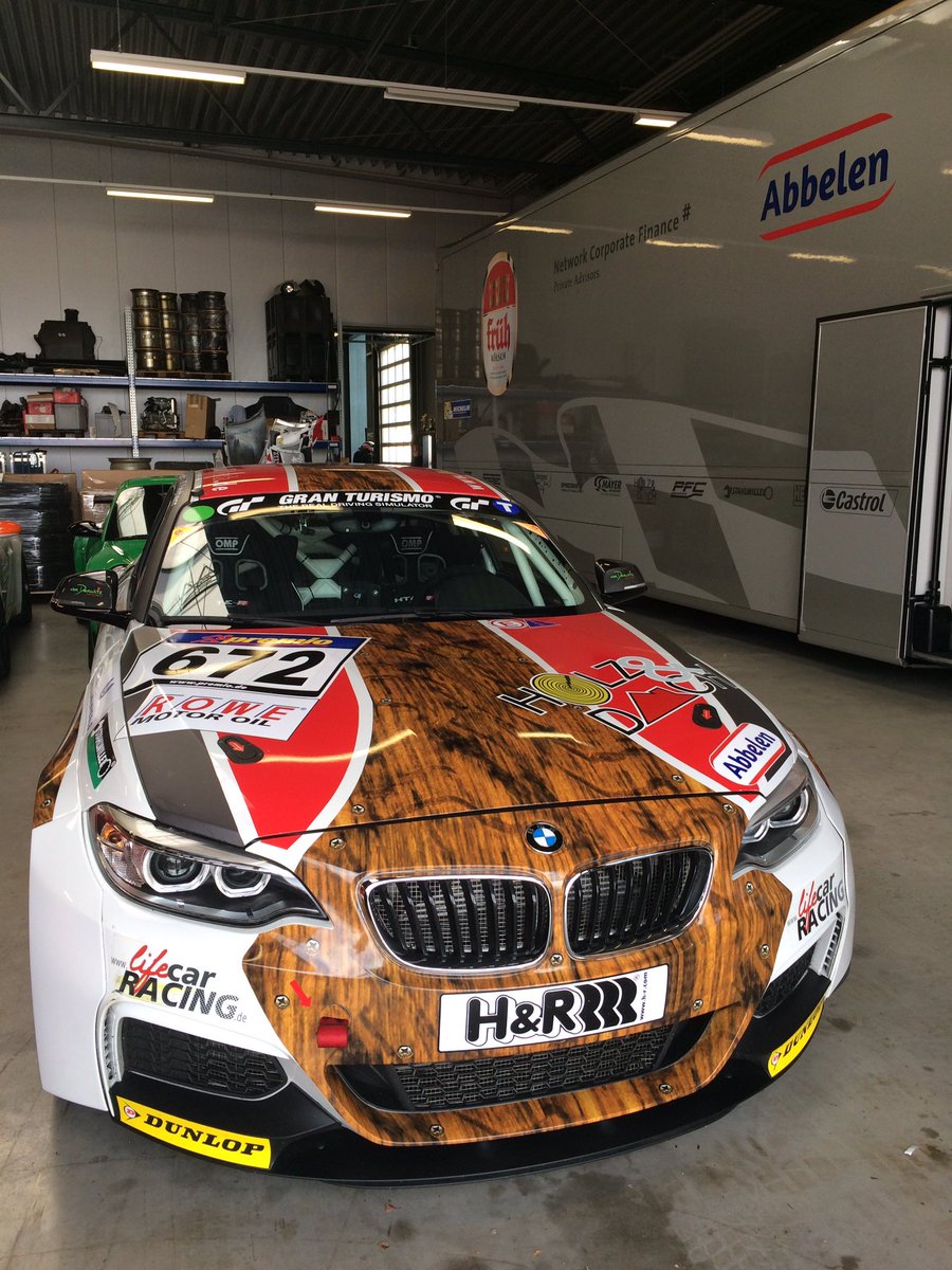 LifeCarRacing's tweet photo. Ready for VLN 10! #vln @Frikadelli_R #bmw #cup5 #m235i #nürburgring #nring #Nordschleife #vln10 https://t.co/qQ58jwRiMt