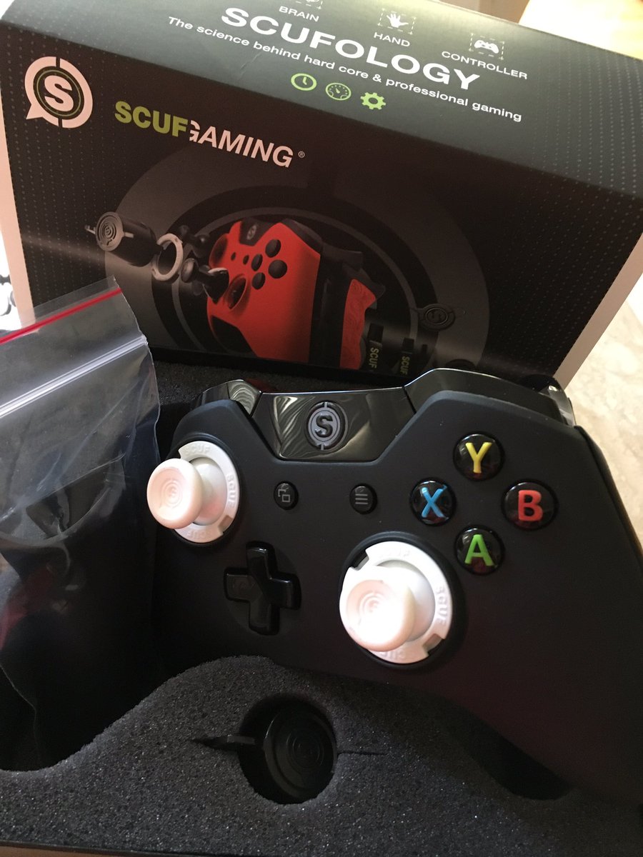 TeamVG4's tweet photo. Please please please at least make it a year #ScufOne #TeamScuf @ScufGaming @CallofDuty @InfinityWard https://t.co/e2C9kxM9AZ