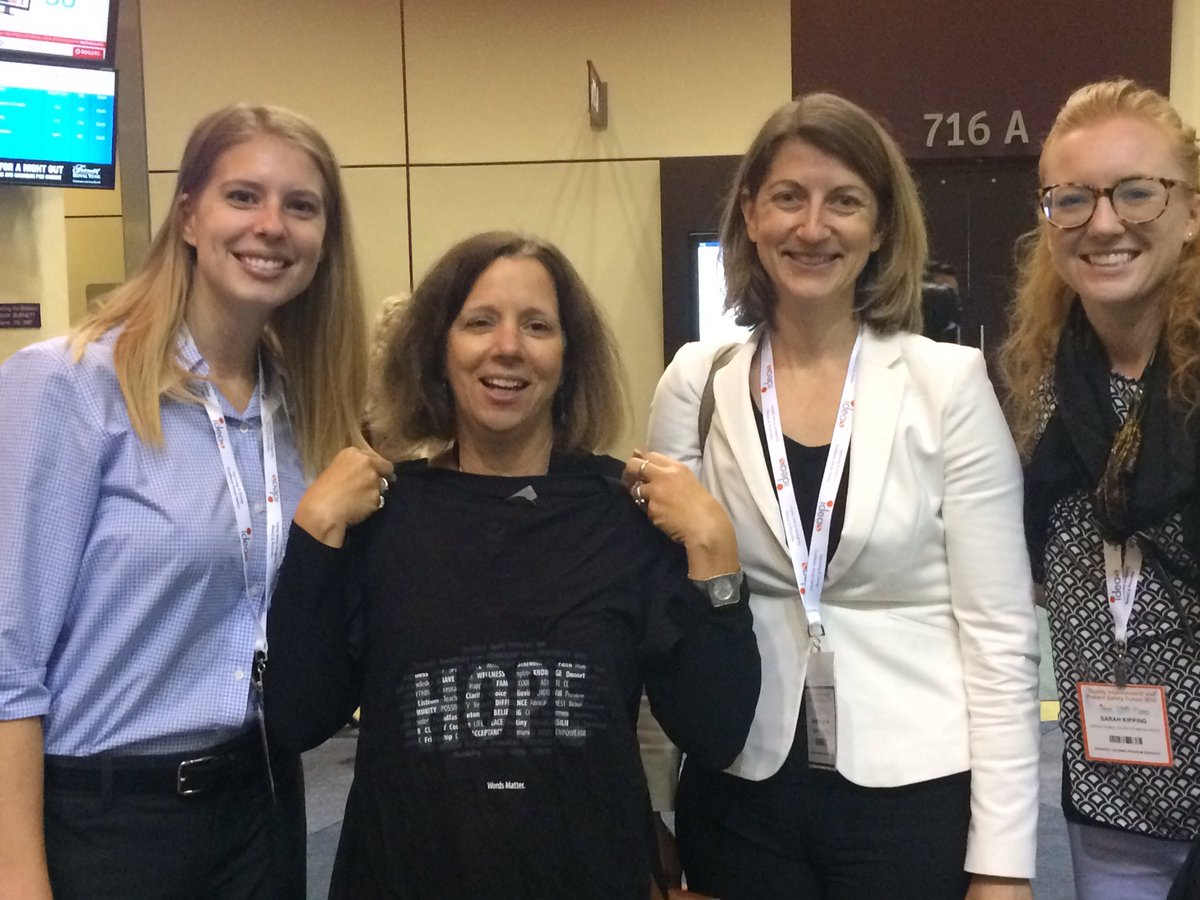christineeshea1's tweet photo. Friends reunited! IDEAS alumni thankful to see their HQO advisor again #ideasontario #ideascohort8 #QIPSF2016 @astrachan1 https://t.co/6UiyH87qsJ