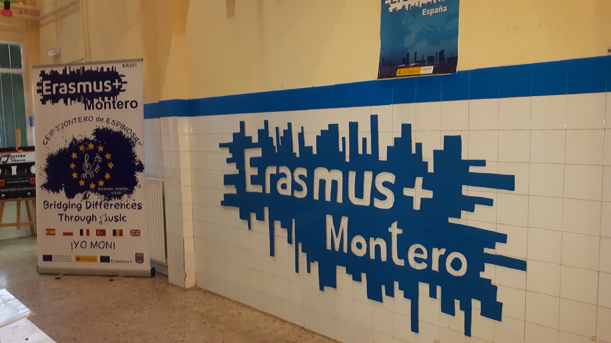 bdtm_project's tweet image. Erasmus corner in our coordinator school Montero de Espinosa 
@sepiegob @EUErasmusPlus