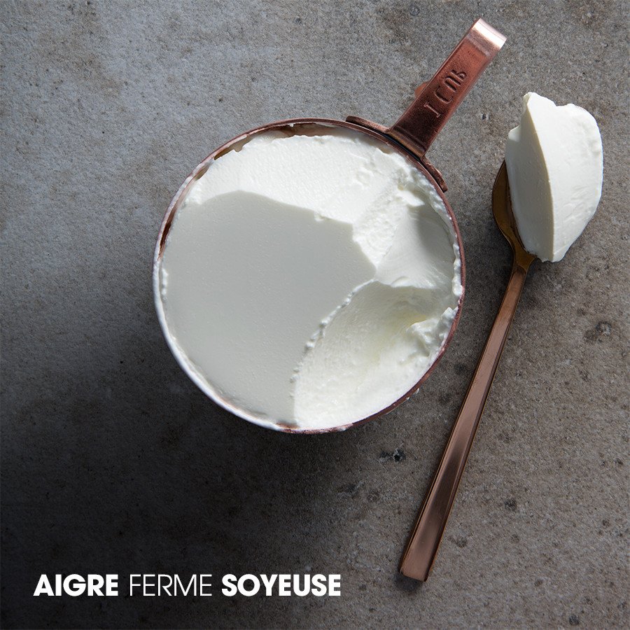 Très différente des autres, notre crème sure a un caractère unique qui ajoute de la richesse à vos plats: legout.liberte.ca/creme-sure.