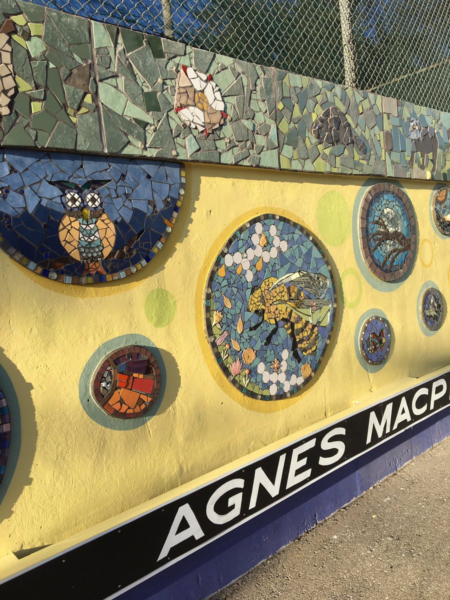 Janet_Davis's tweet photo. Excited to be at official opening of Coxwell Laneway Mosaic Mural!@EastEndArtsTO @DECAdiaries @StART_Toronto @GreenPParking,TTC and TPA https://t.co/SDiTUflmSx