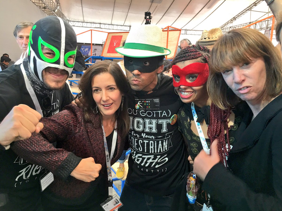 JSadikKhan's tweet photo. When you put people first on a street, you get streets that work for all, and they're worth fighting for! #GlobalStreets #STREETFIGHT https://t.co/K3LjkceE8U
