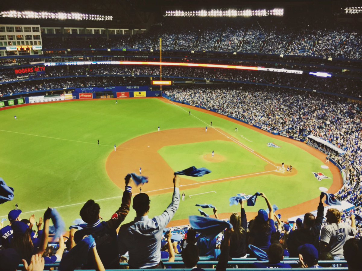 BritCa11aghan's tweet photo. Postseason Rally #BlueJays ⚾️ https://t.co/QUsYnYqp6r