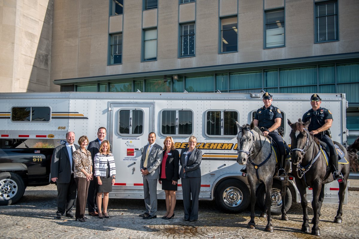 JimBaum78's tweet image. Proud to support the @BethlehemPolice Mountred unit w @WellsFargo Community Connections grant. #smallishuge.
