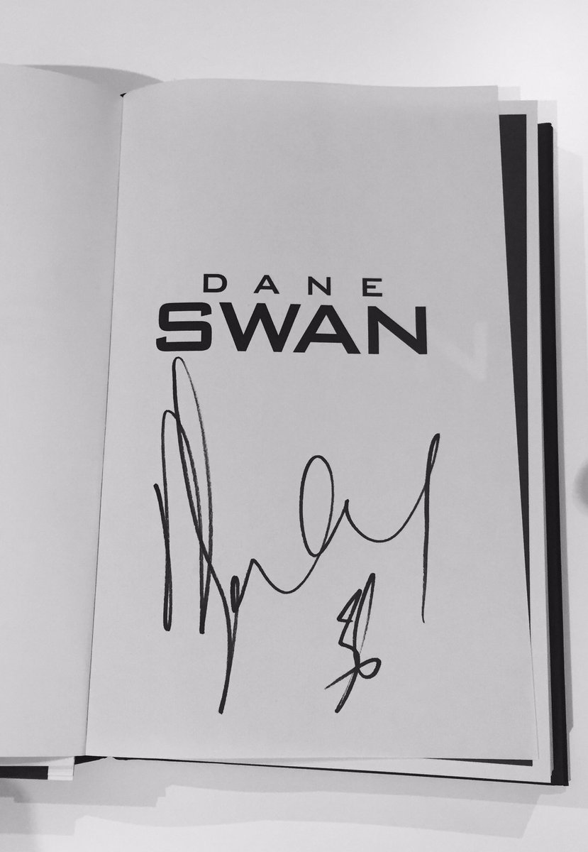 AdamGerdtz's tweet photo. New book turned up. Dane swan. Signed copies were sold out. To my surprise a signed copy turned up! #swanny #36 #AFL #champ https://t.co/RiFIUr9SNA