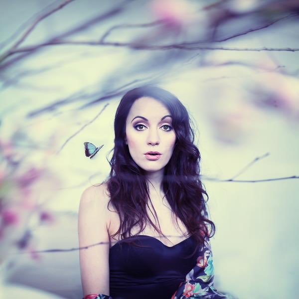 teamsmyles's tweet photo. #womancrushwednesday miss this beautiful lady so much her music was the starting point in my life changing for the better #musicheals 😍 https://t.co/hvHACgnNkz
