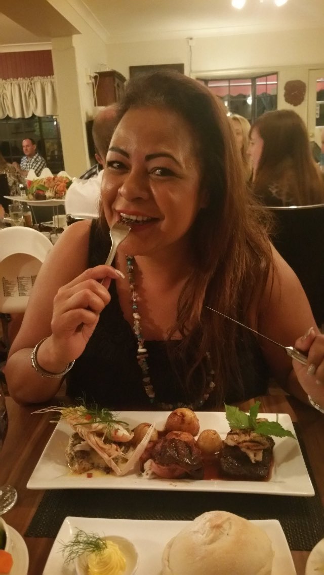 CleoOzTour's tweet photo. From patting them to eating them in less than 3 hours. @Talk2Cleo is a cold hearted #SAVAGE 😂 #CleoOzTour https://t.co/9kLLUJ4dFT