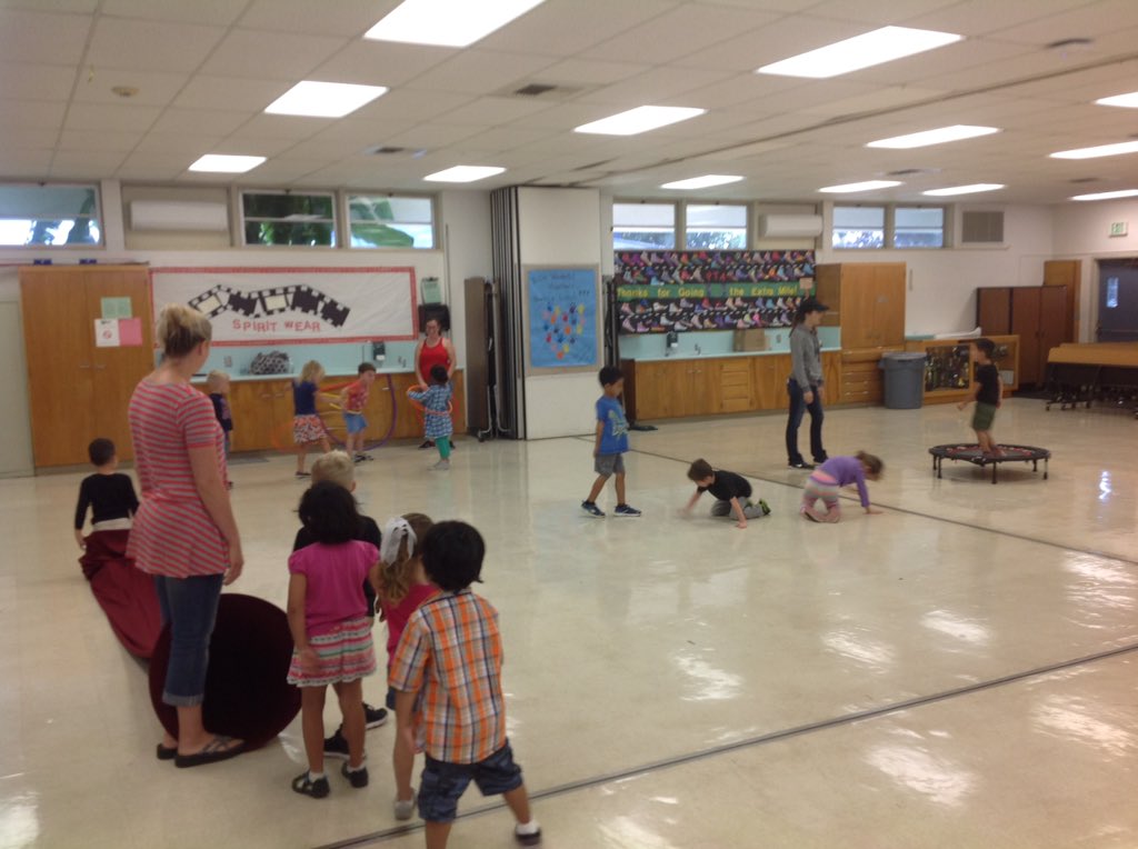MoragaMrs's tweet photo. Gross motor skill practice during Motor Lab.Fun!@pvsdcamarillo@Walker8v https://t.co/pTUiiQx0I3