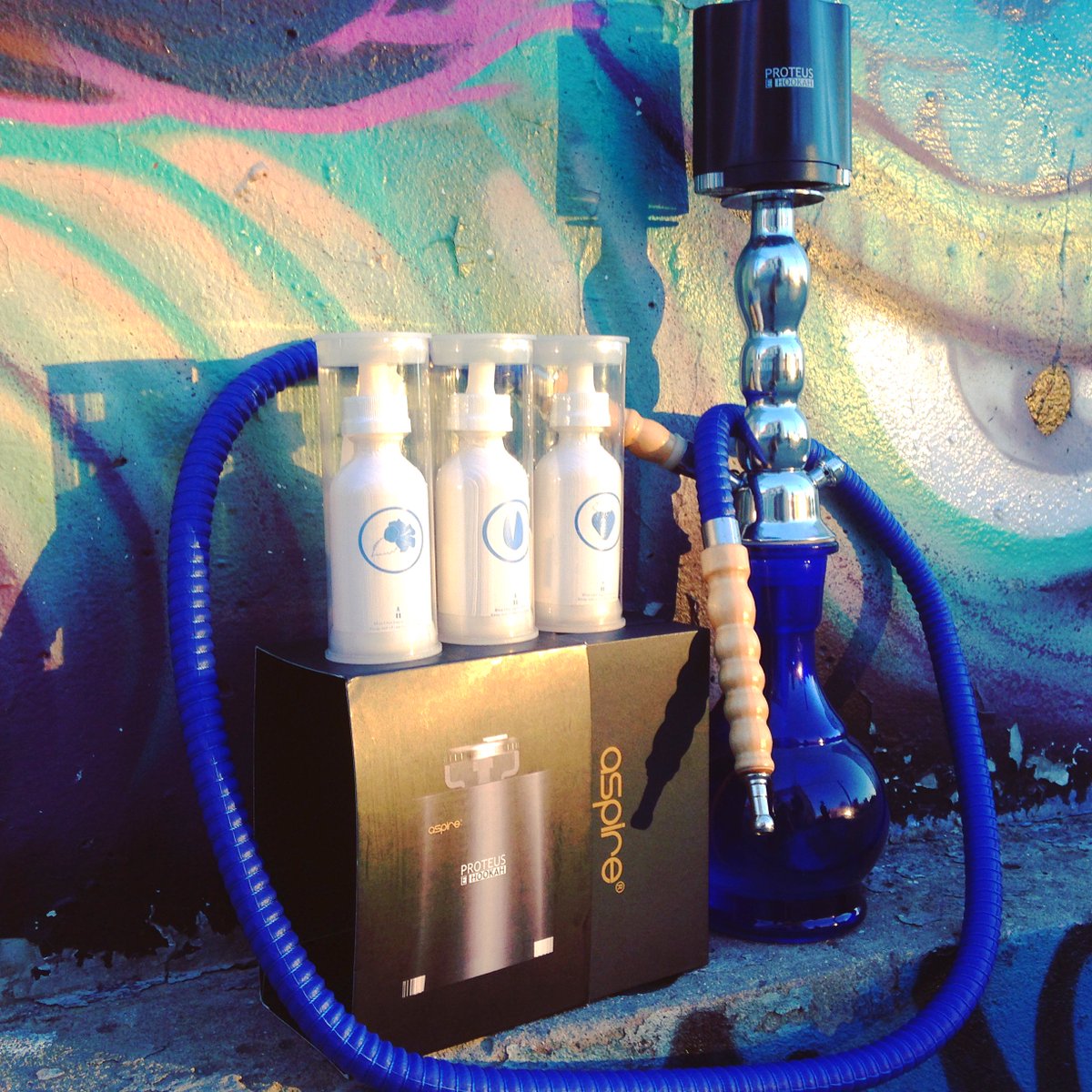 Cloud Vapor Lounge tweet media