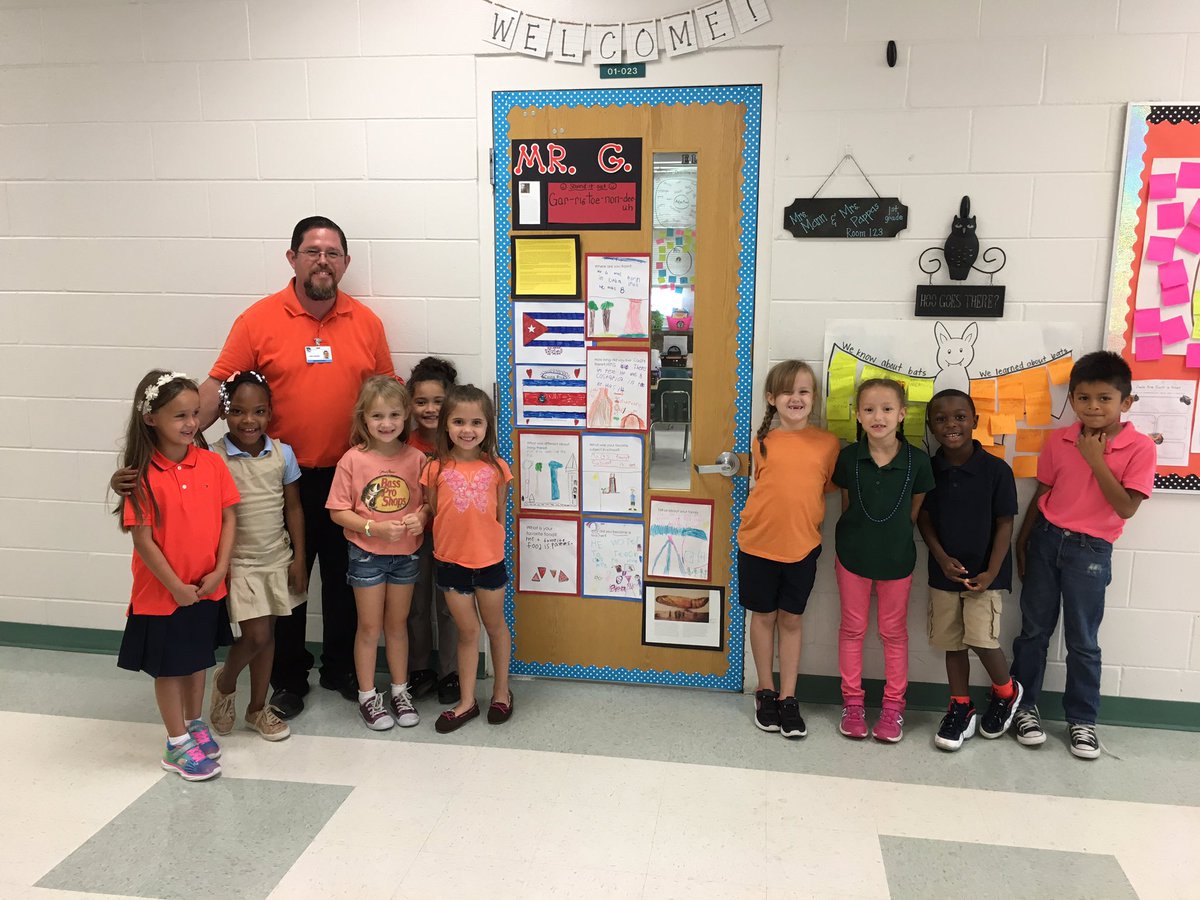 Hispanic Heritage month door contest. Out notable Hispanic American is our very own Mr. G! <a href="/MrGarait/">Frank Garaitonandia</a> <a href="/Widalis_Camacho/">Widalis Camacho</a> #CGEeagles