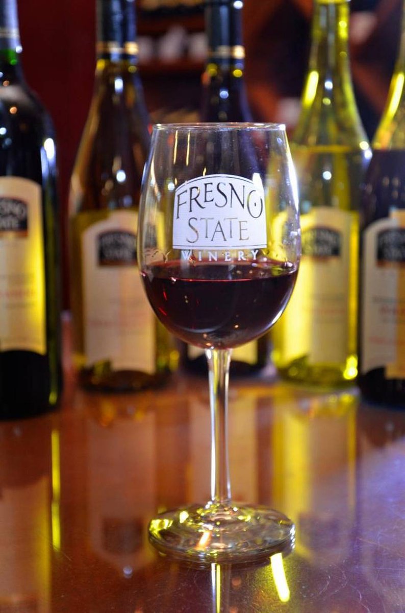 Croptoberfest: The Fall Festival connects the community with Fresno State students bit.ly/2eH4zzN