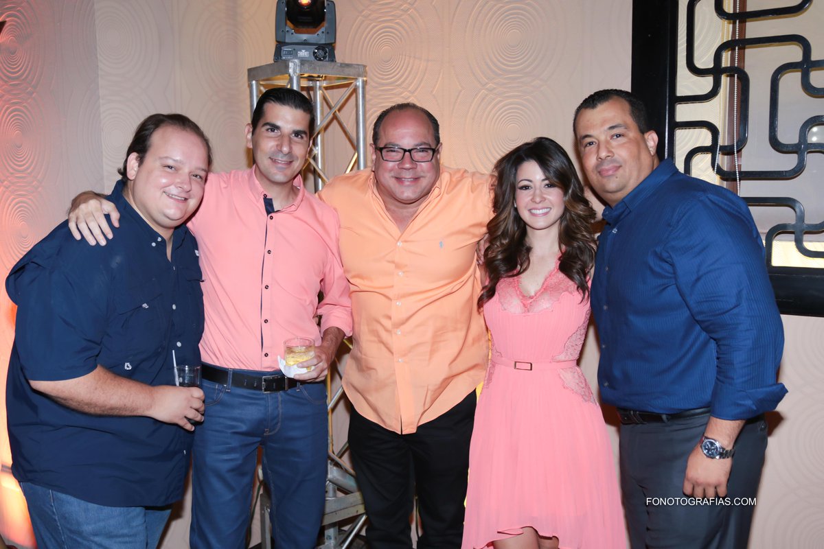DafGuzman's tweet photo. #Momentos #CumpleDaf2016 #MeridianEventsCenter https://t.co/GWL2TKuw9y