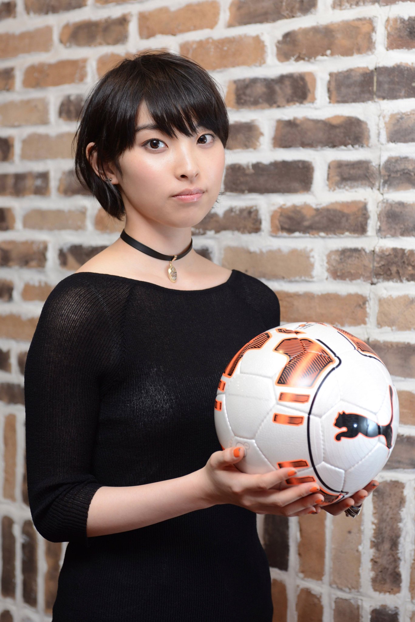 家入レオ Staff 公式 Ar Twitter とっても嬉しいお知らせを 第95回全国高校サッカー選手権大会 の応援 歌を担当させていただきます この大会の応援歌のお話を受けて作った新曲 それぞれの明日へ とても自分らしい曲になりました 真っ直ぐ届くといいな 家入レオ Staff 公式 Ar Twitter とっても嬉しいお知らせを 第95回全国高校サッカー選手権大会 の応援 歌を担当させていただきます この大会の応援歌のお話を受けて作った新曲 それぞれの明日へ とても自分らしい曲になりました 真っ直ぐ届くといいな