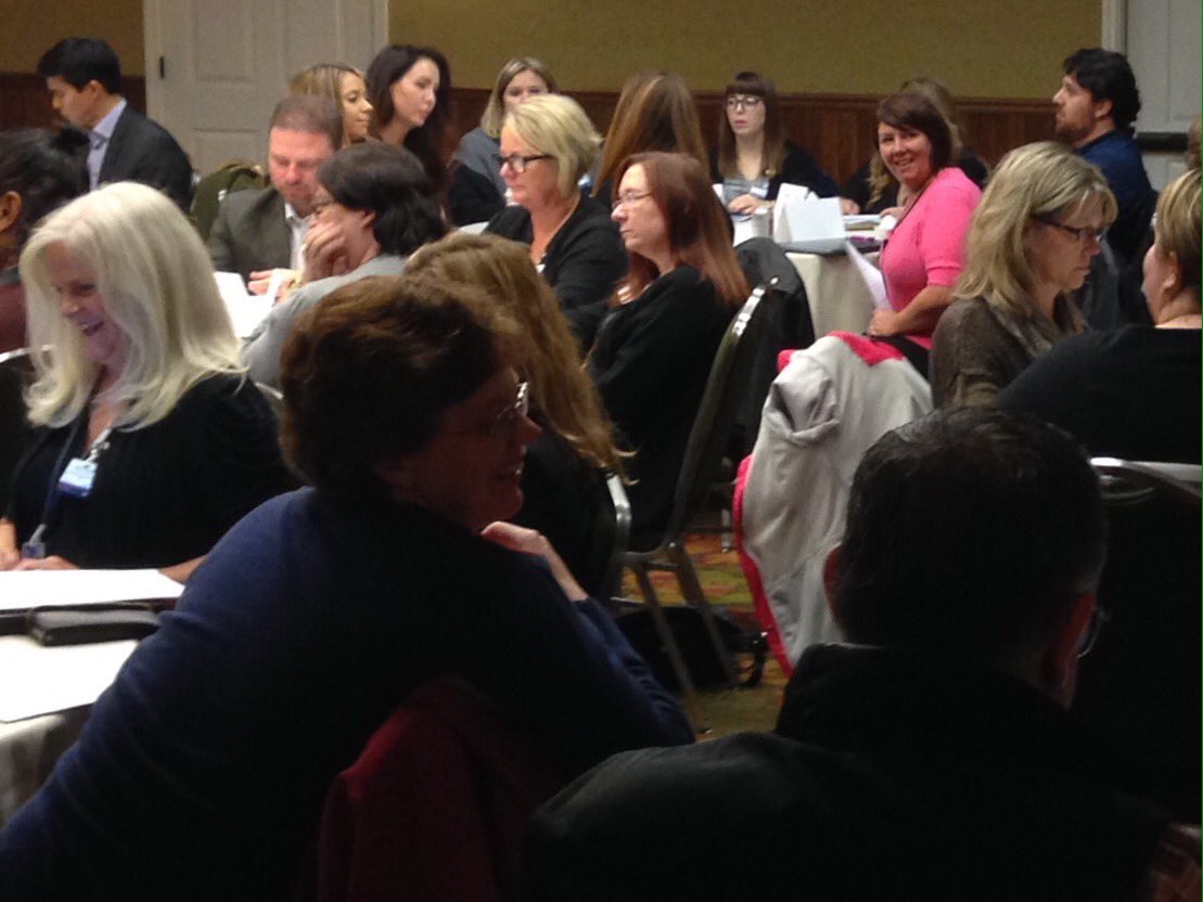 kimitacarter's tweet photo. Over 50 attendees at our ever-popular Patient Accounts Problem Solving session! @OregonHFMA #orhfmafall16 https://t.co/i52WRqIWMy