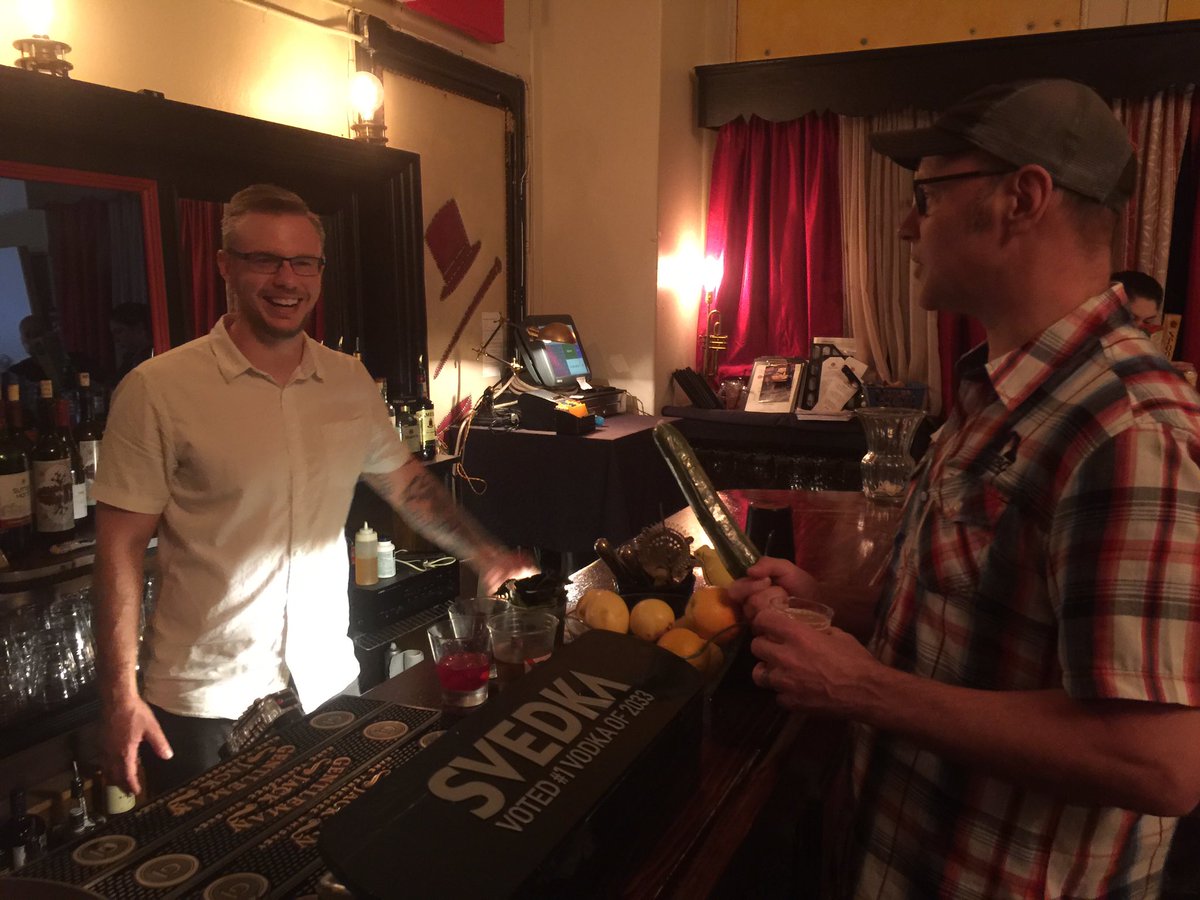 BrewMuseum's tweet photo. The party is underway. Let's Brew! #MakeAmericaBeerAgain #BrewLaunch https://t.co/xpiM1ha3KW