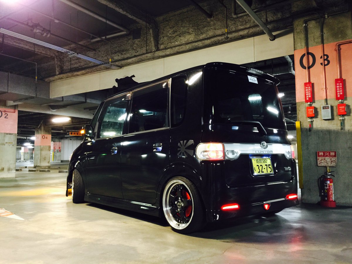 RSTYLE49098956's tweet photo. タントカスタム 売ります 

値段は、考えてないので、とりあえずDMください！

車検今年7月に受けたばっかりです！ https://t.co/nybsAJBvTc